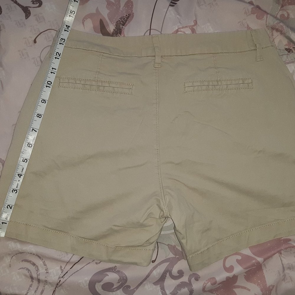 3  Old Navy Cotton Khaki